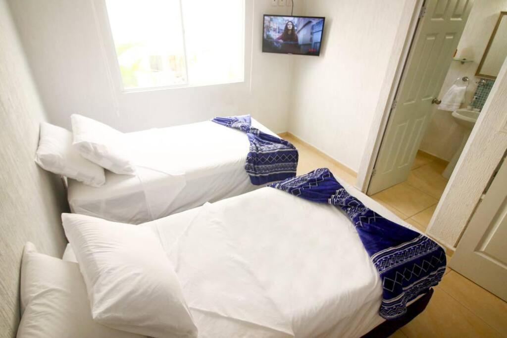 Casa-piscina-3hab-bano Privado-wifi 50 Mbps-tina Сasa de vacaciones *