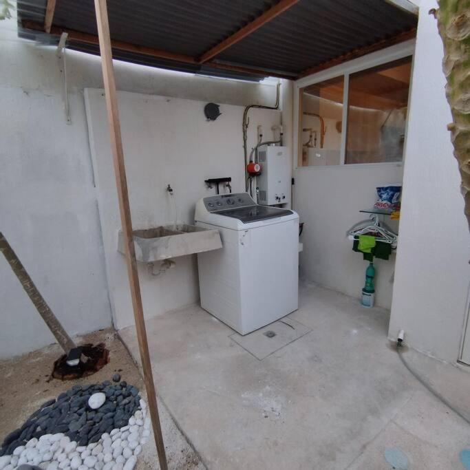 Сasa de vacaciones Casa-piscina-3hab-bano Privado-wifi 50 Mbps-tina Cancún