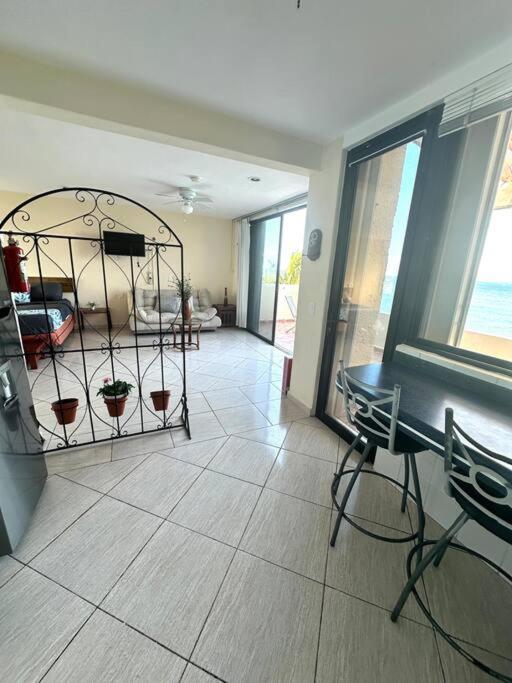 Ultimate Oceanview Penthouse Spectacular Sea Views *
