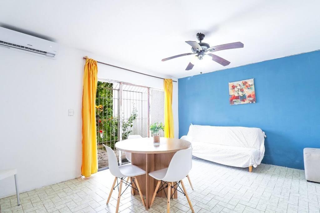 Privado Con Alberca Cerca De La Playa Apartamento