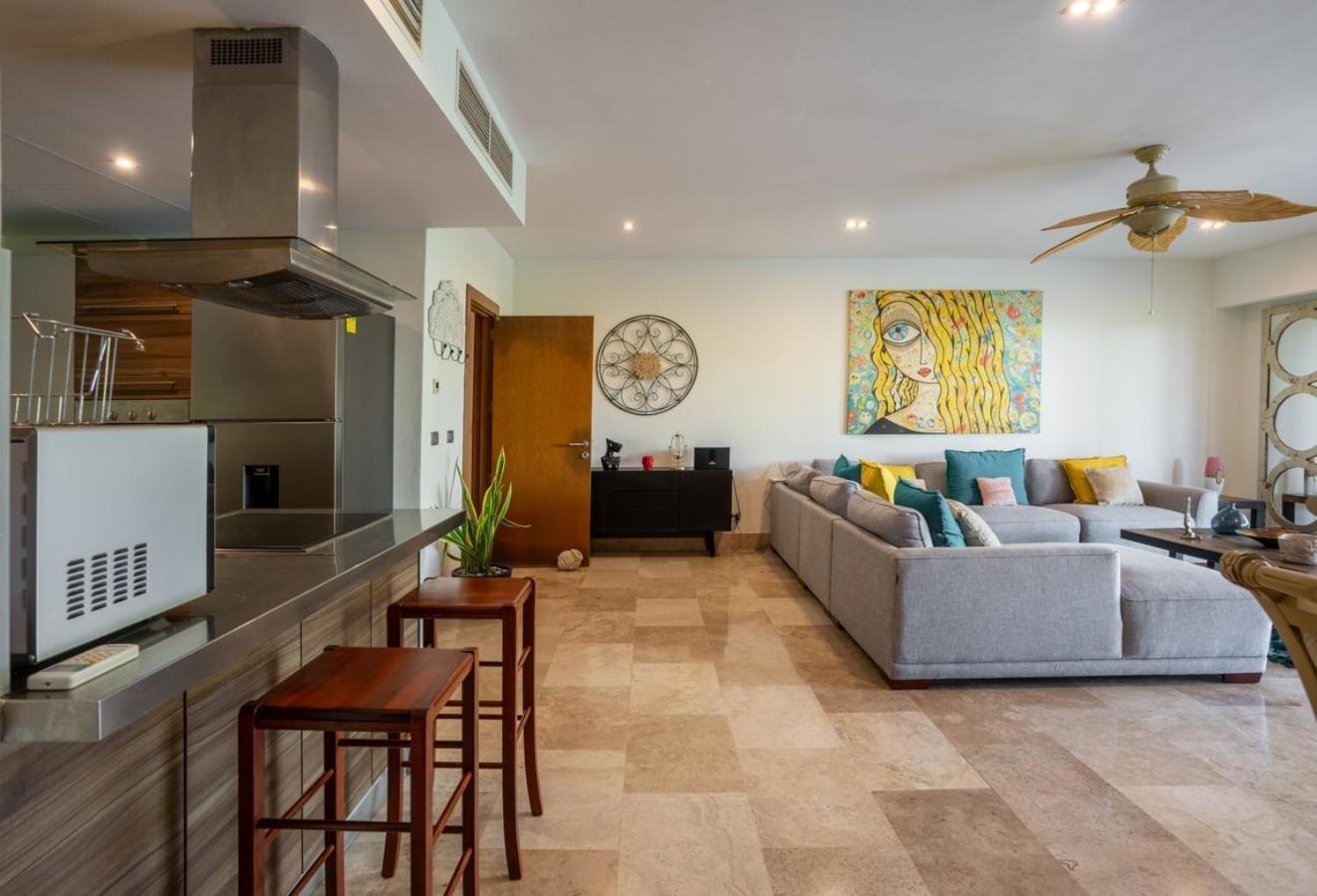 Apartamento 2br Beachfront Exclusive W/ Features Cancún
