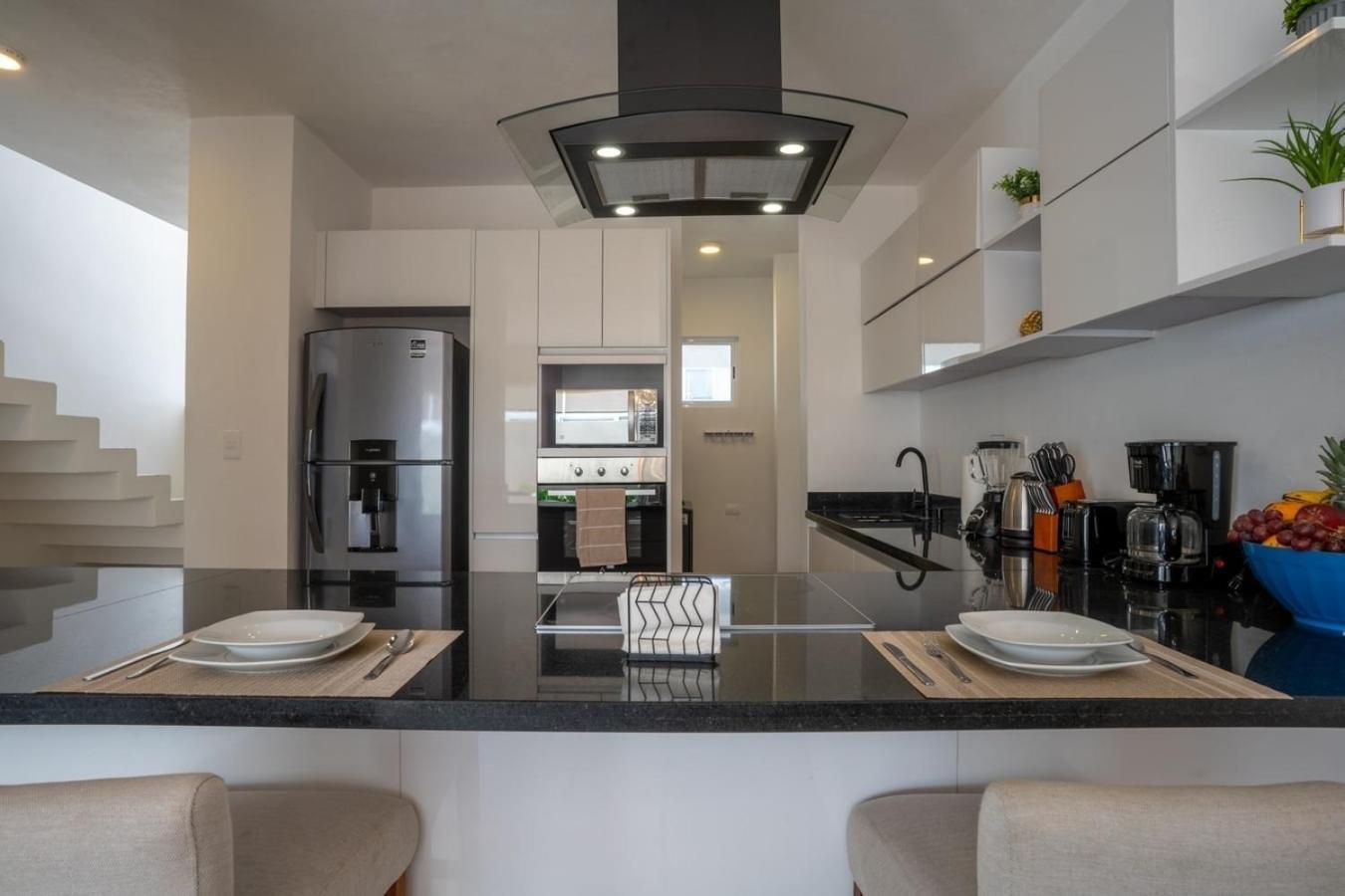 3br Modern House - & Fully Equipped Сasa de vacaciones
