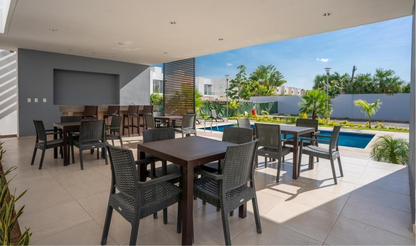 3br Modern House - & Fully Equipped