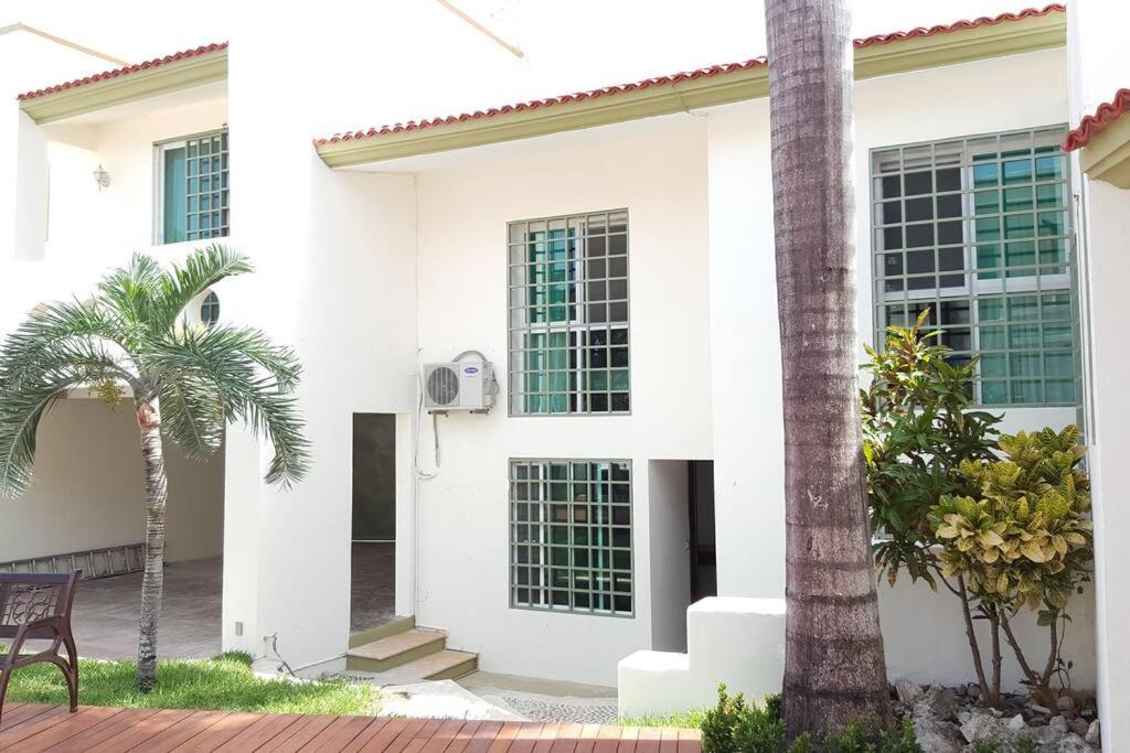 House Completely Furnished Total Privacy 8pax *