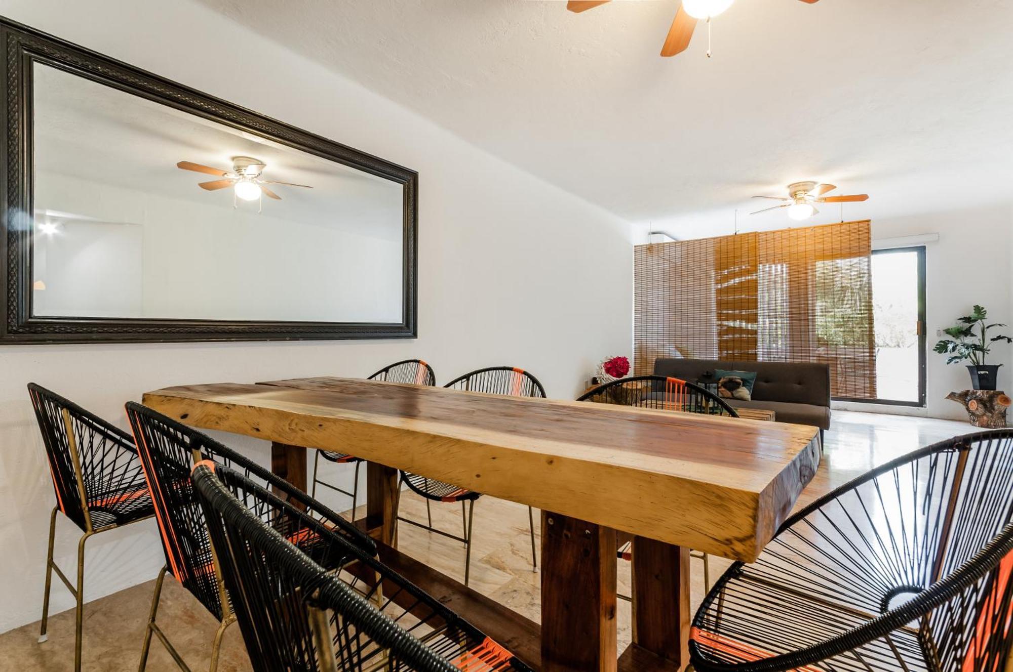 Laguna Beach Apartment Cancun