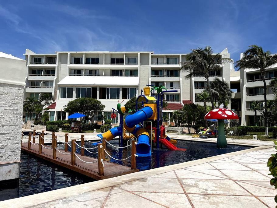 Villa Eltonblom1970 At Out Look Com Beach House Blom