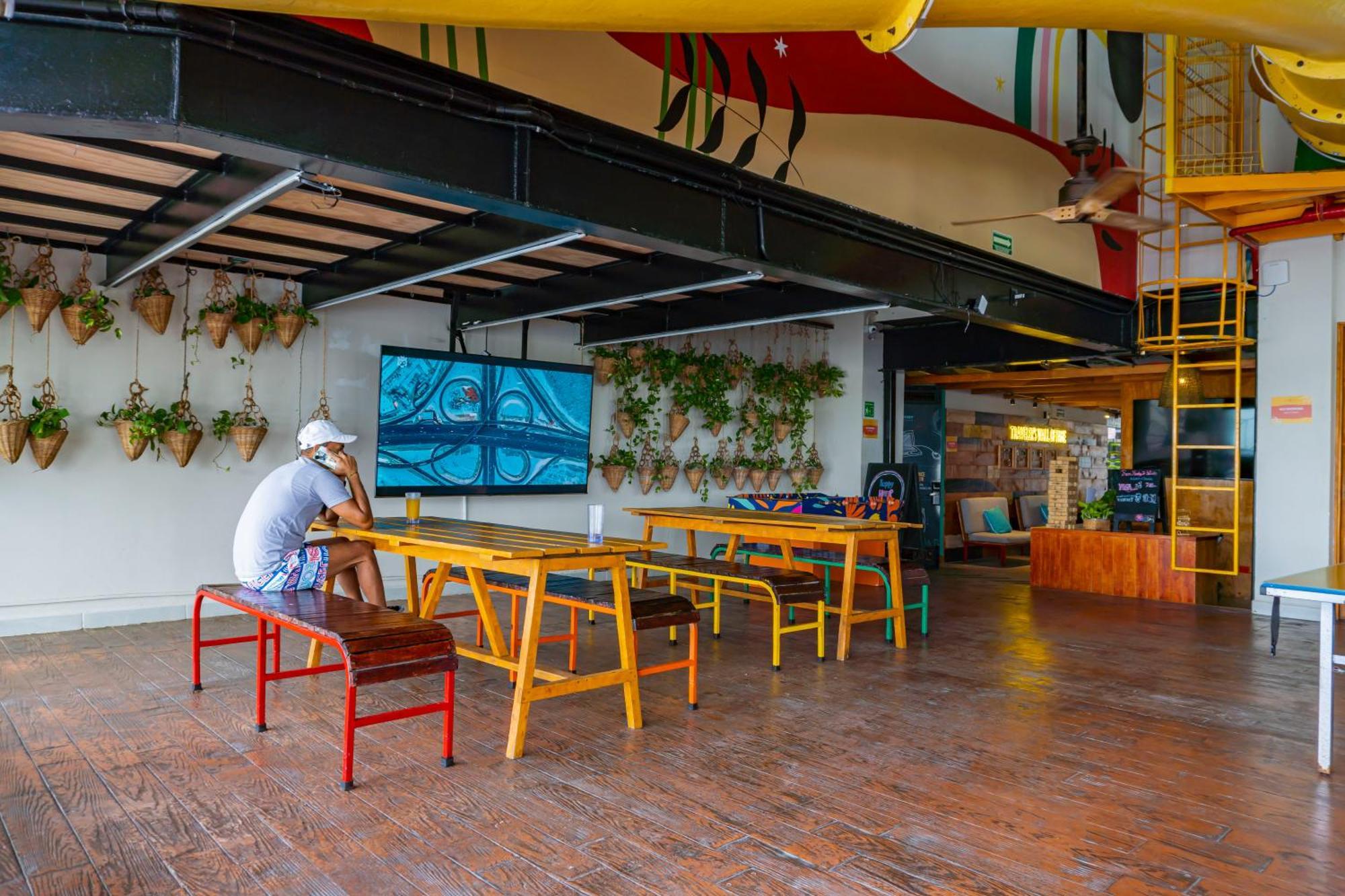 Hostal Mayan Monkey - Social (adults Only) Cancún
