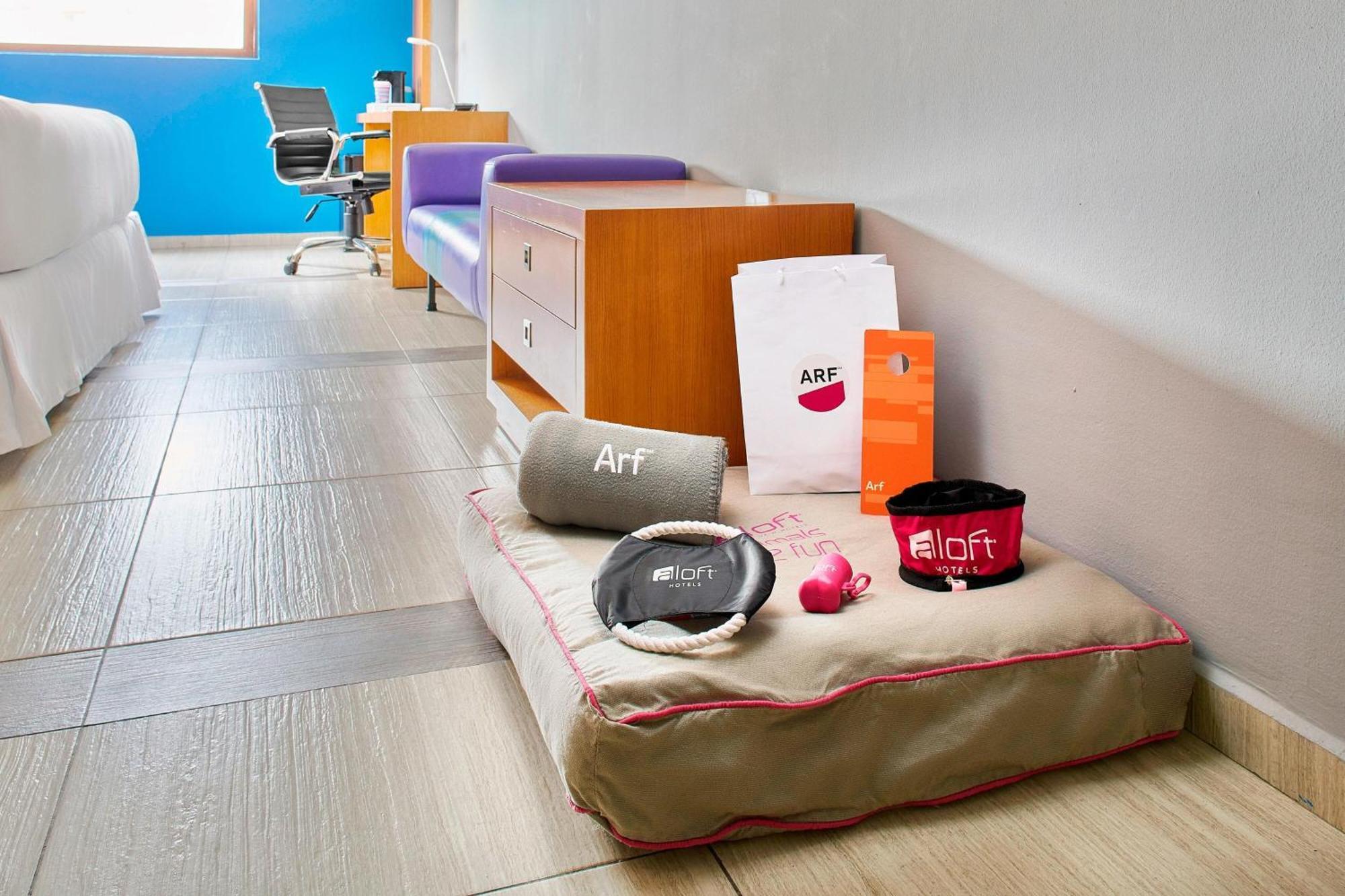 Aloft Hotel 4*