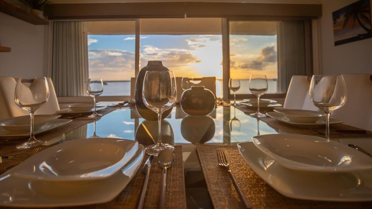 Ocean & Lagoon View Penthouse * Cancún