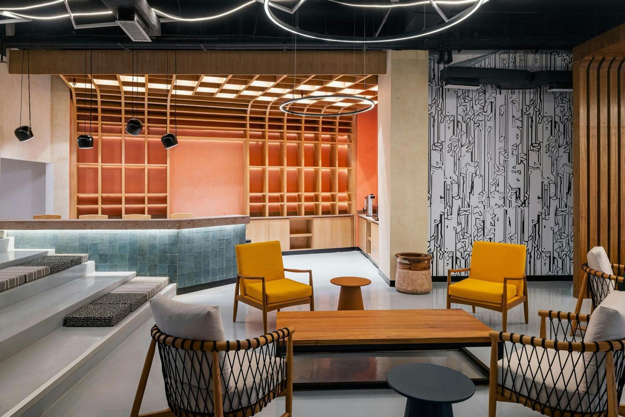 Aloft 4*