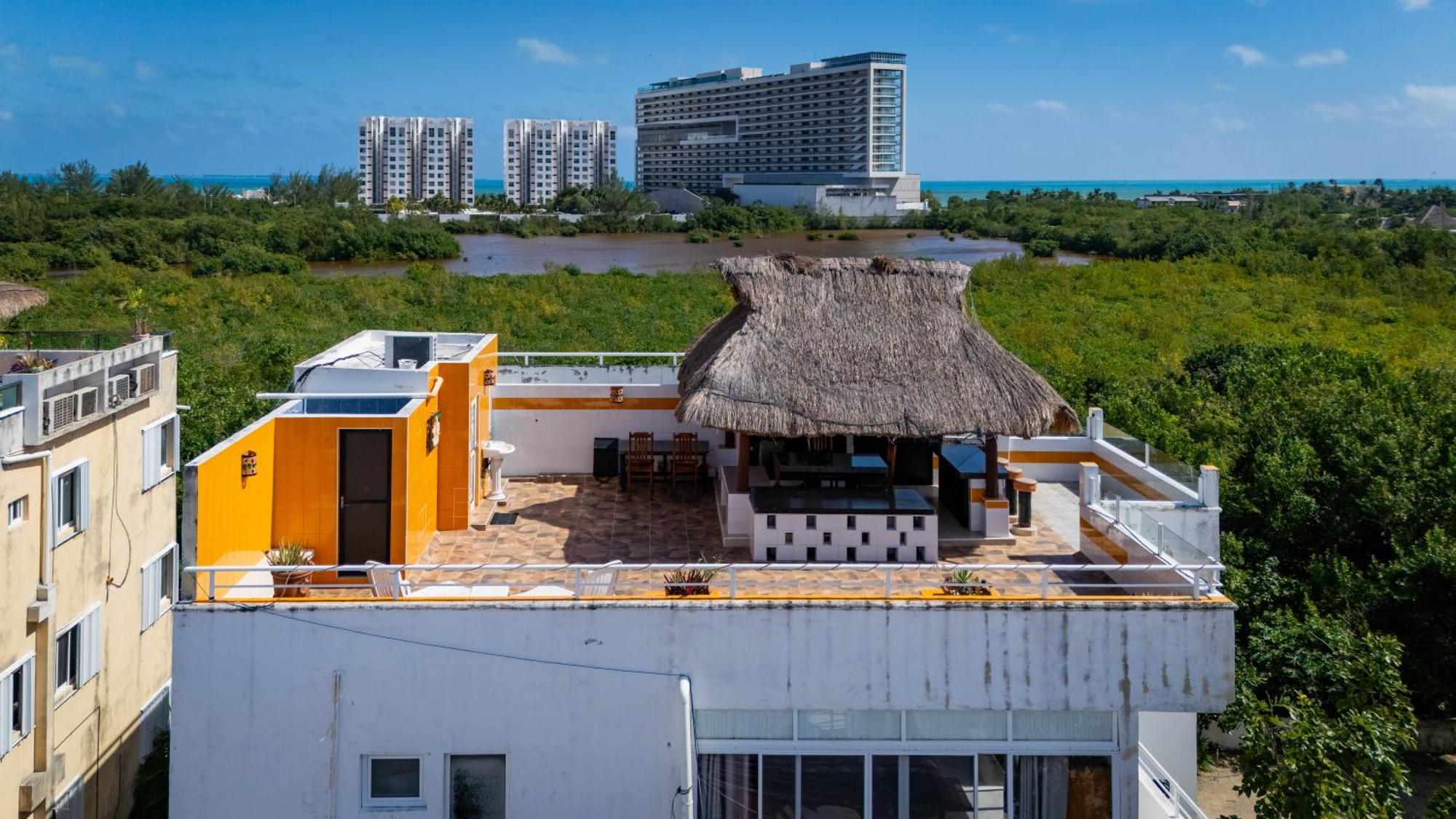 Mexican Penthouse With Private Terrace Cancún