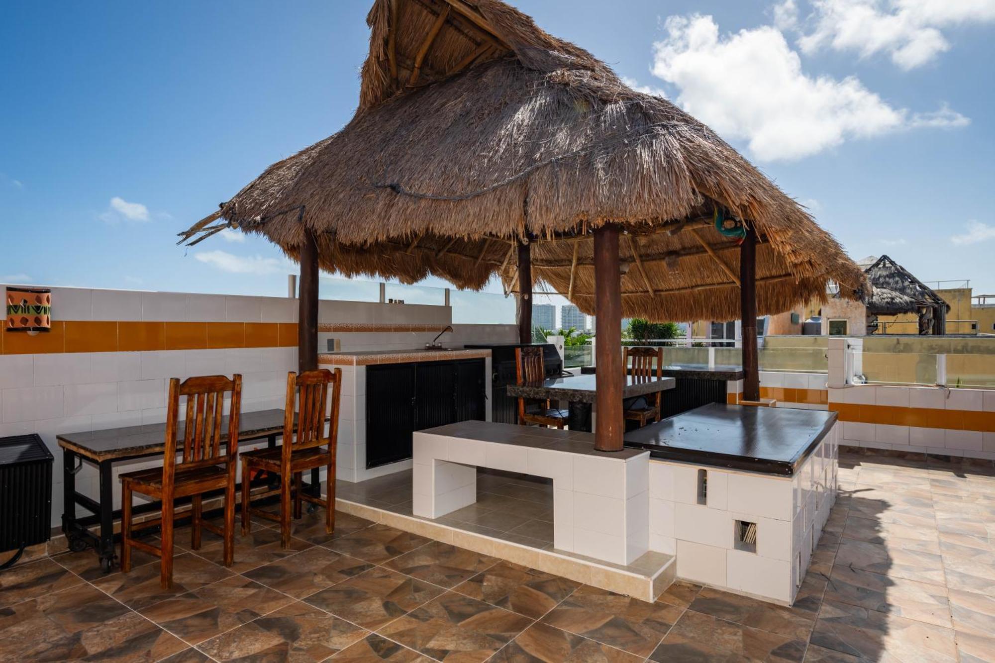 Mexican Penthouse With Private Terrace *