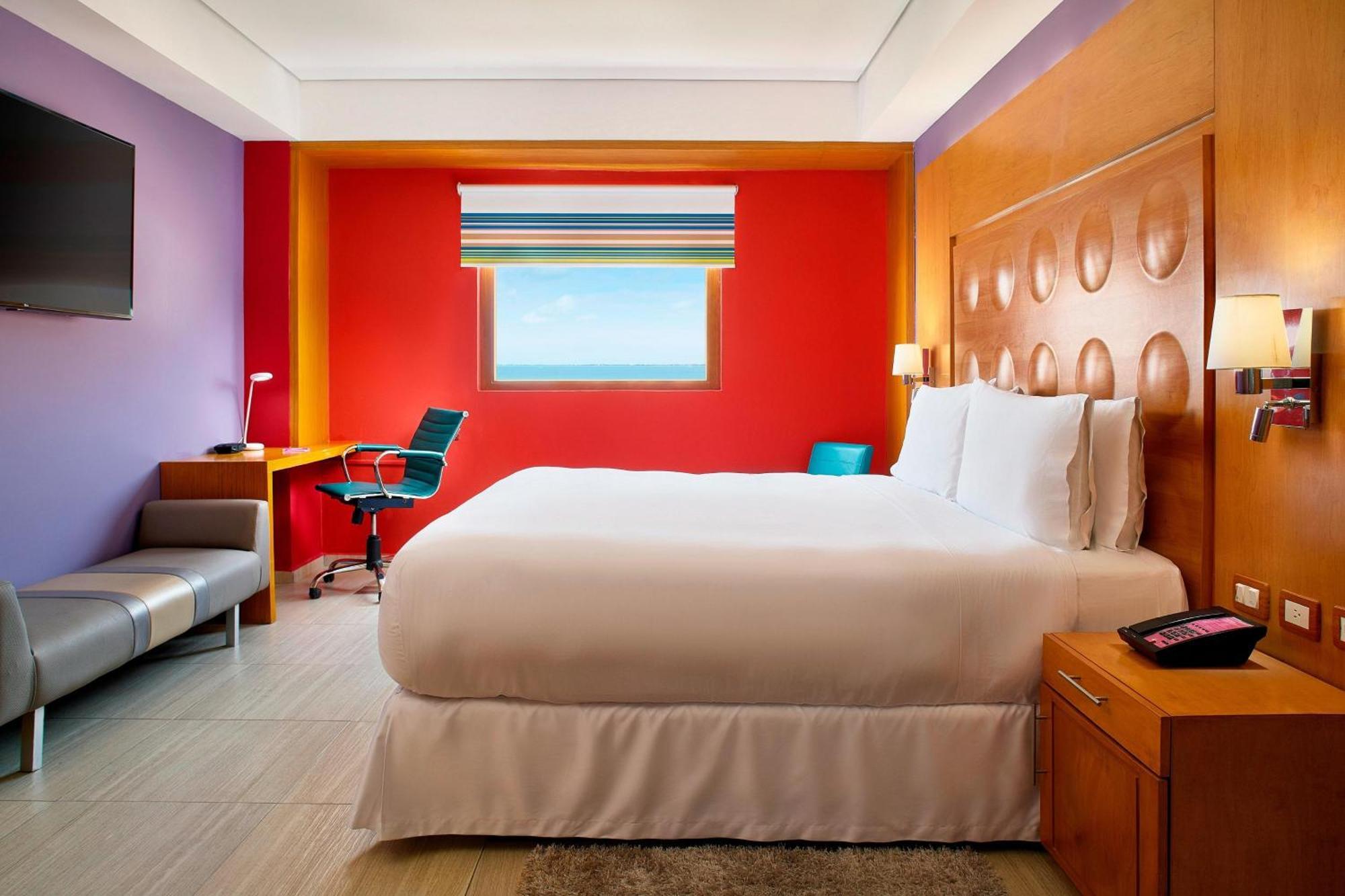 Aloft Cancún