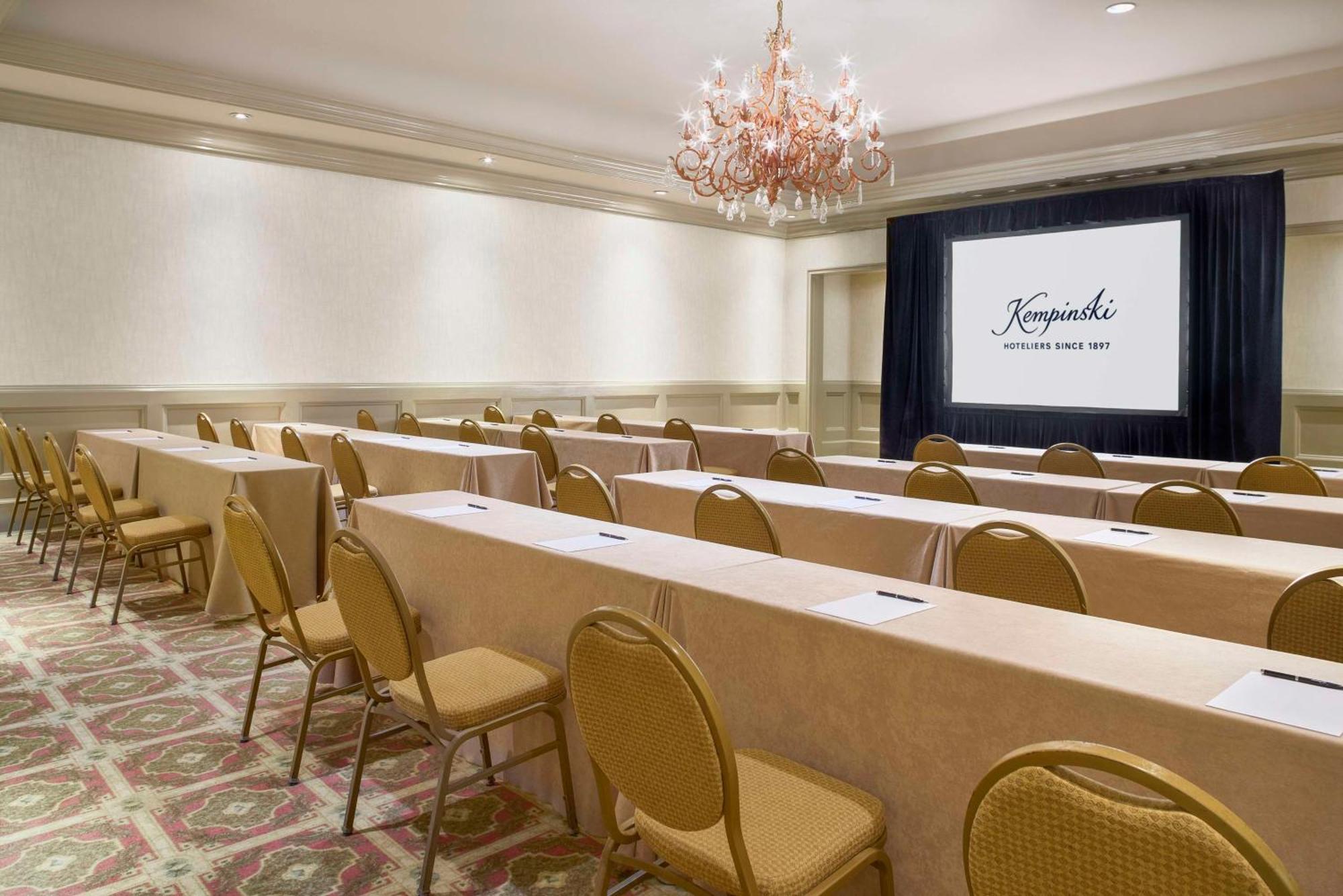 Kempinski Resort
