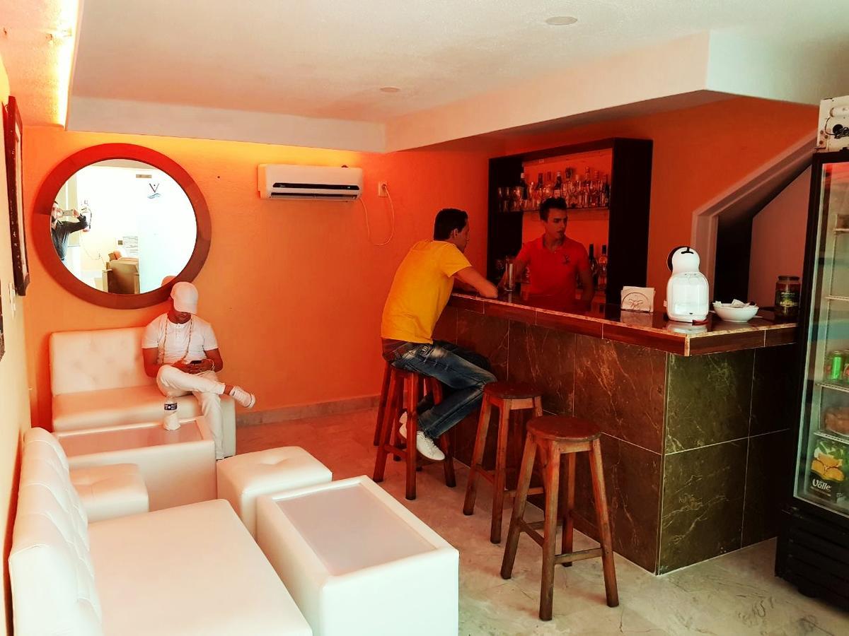 Hotel Versalles