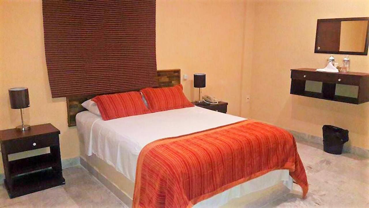 Versalles Cancún