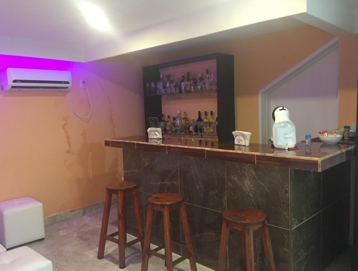 Hotel Versalles Cancún
