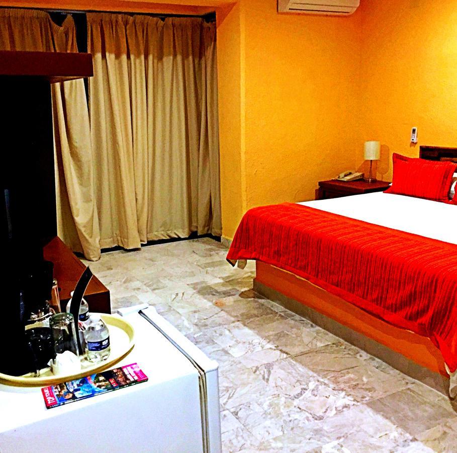 Versalles Hotel