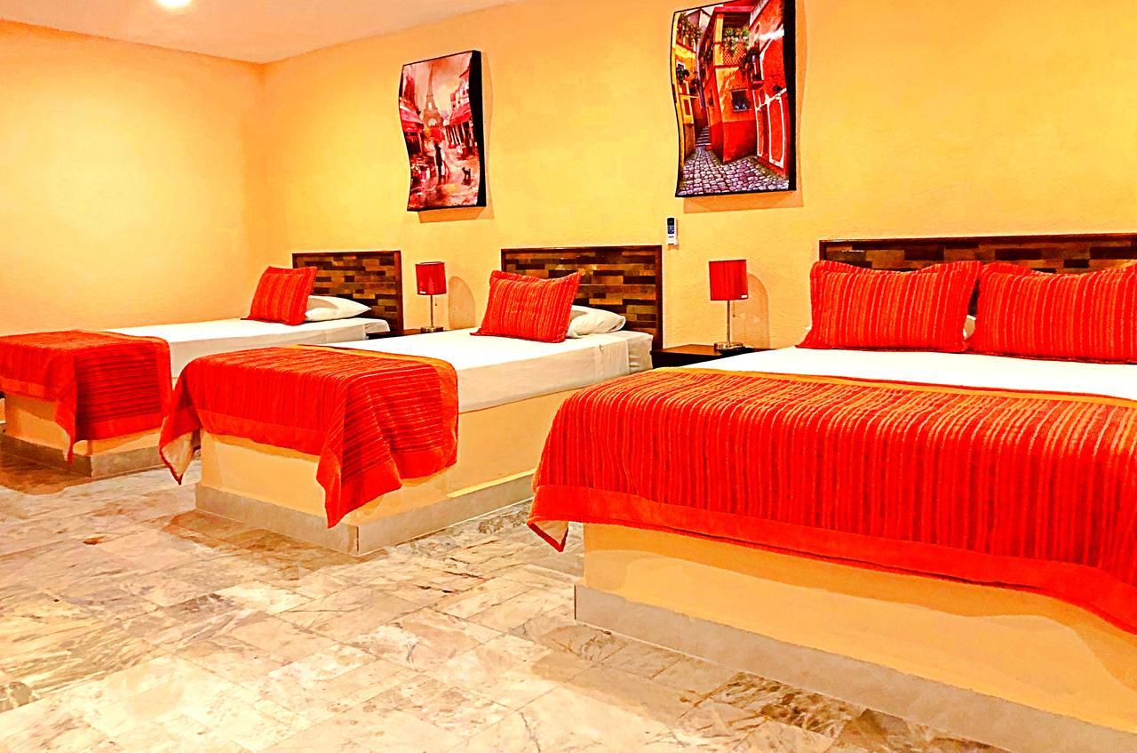 Versalles Hotel 2*