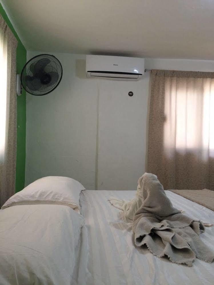 Simon Hotel 2*