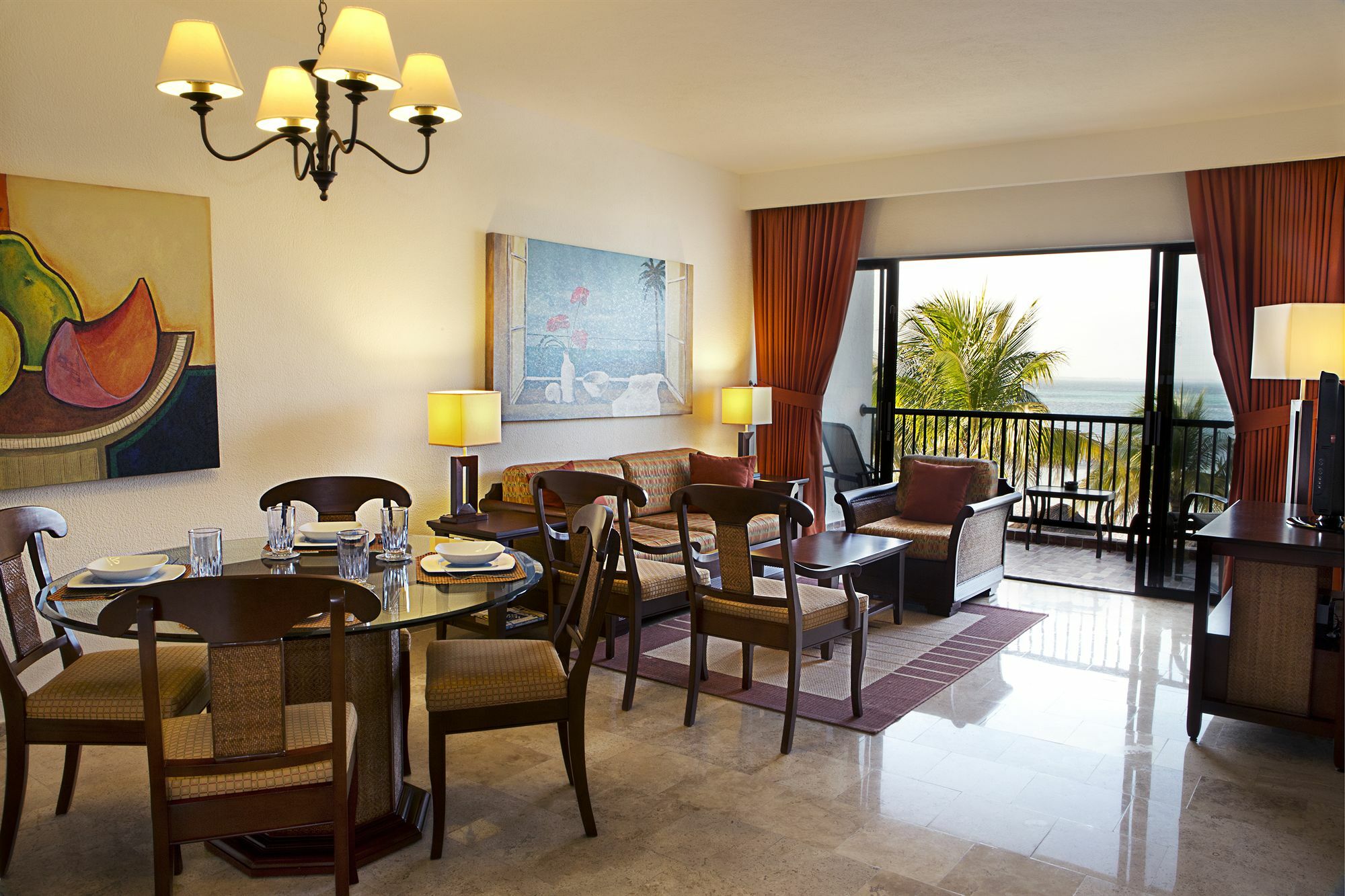 The Royal Resort