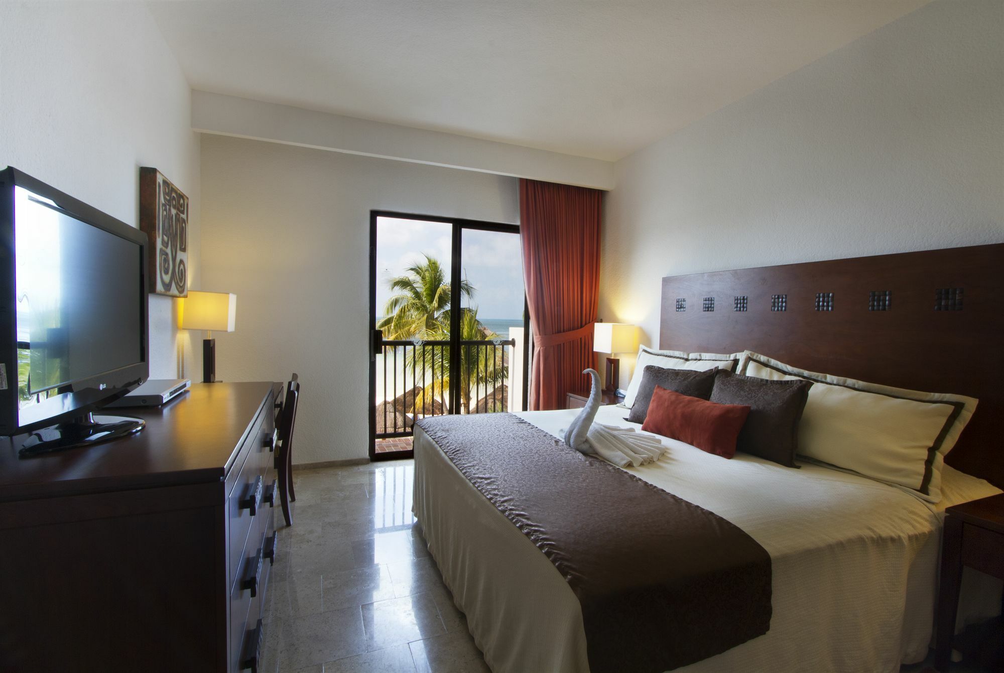 Resort The Royal