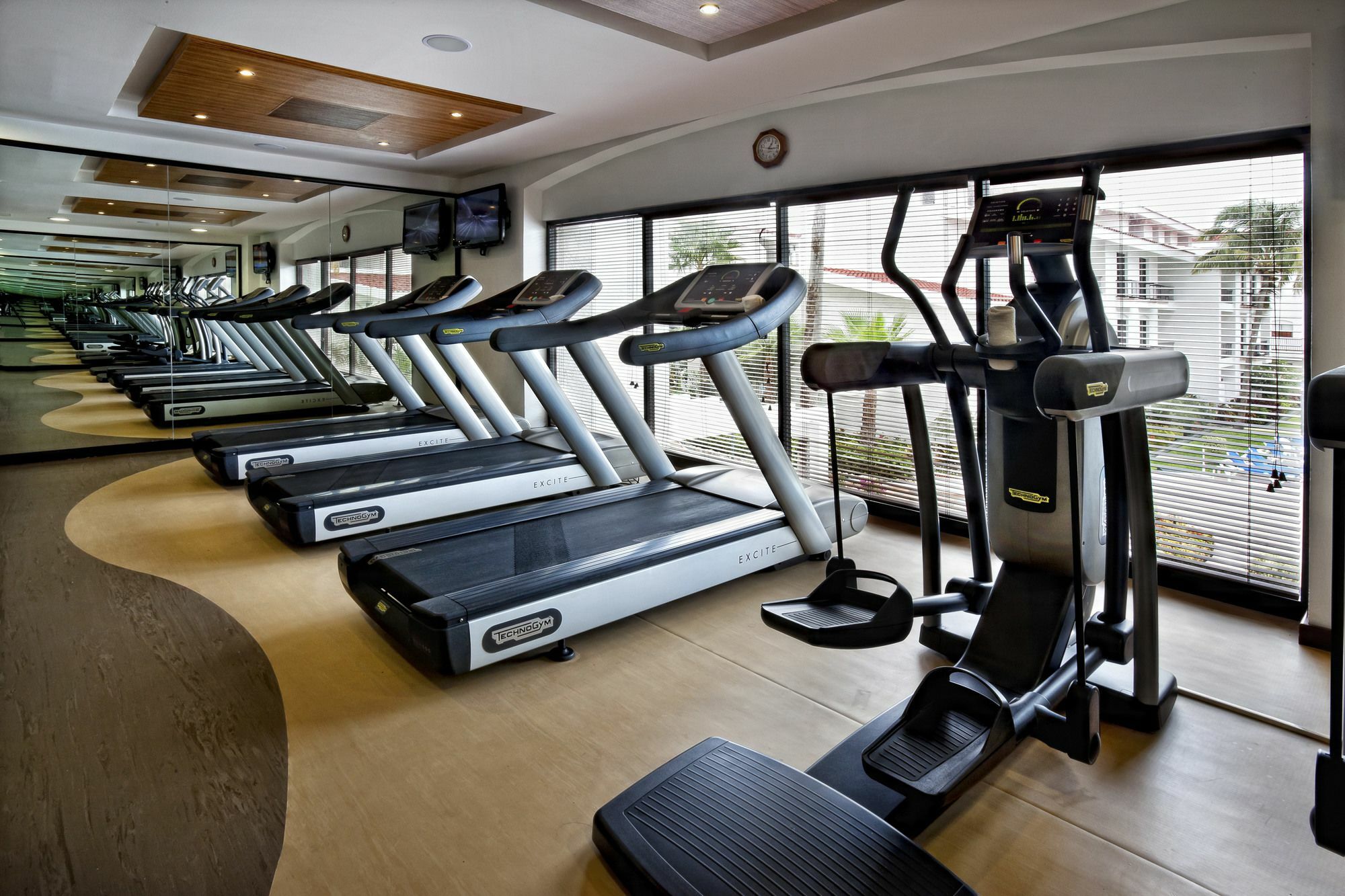Resort The Royal 5*