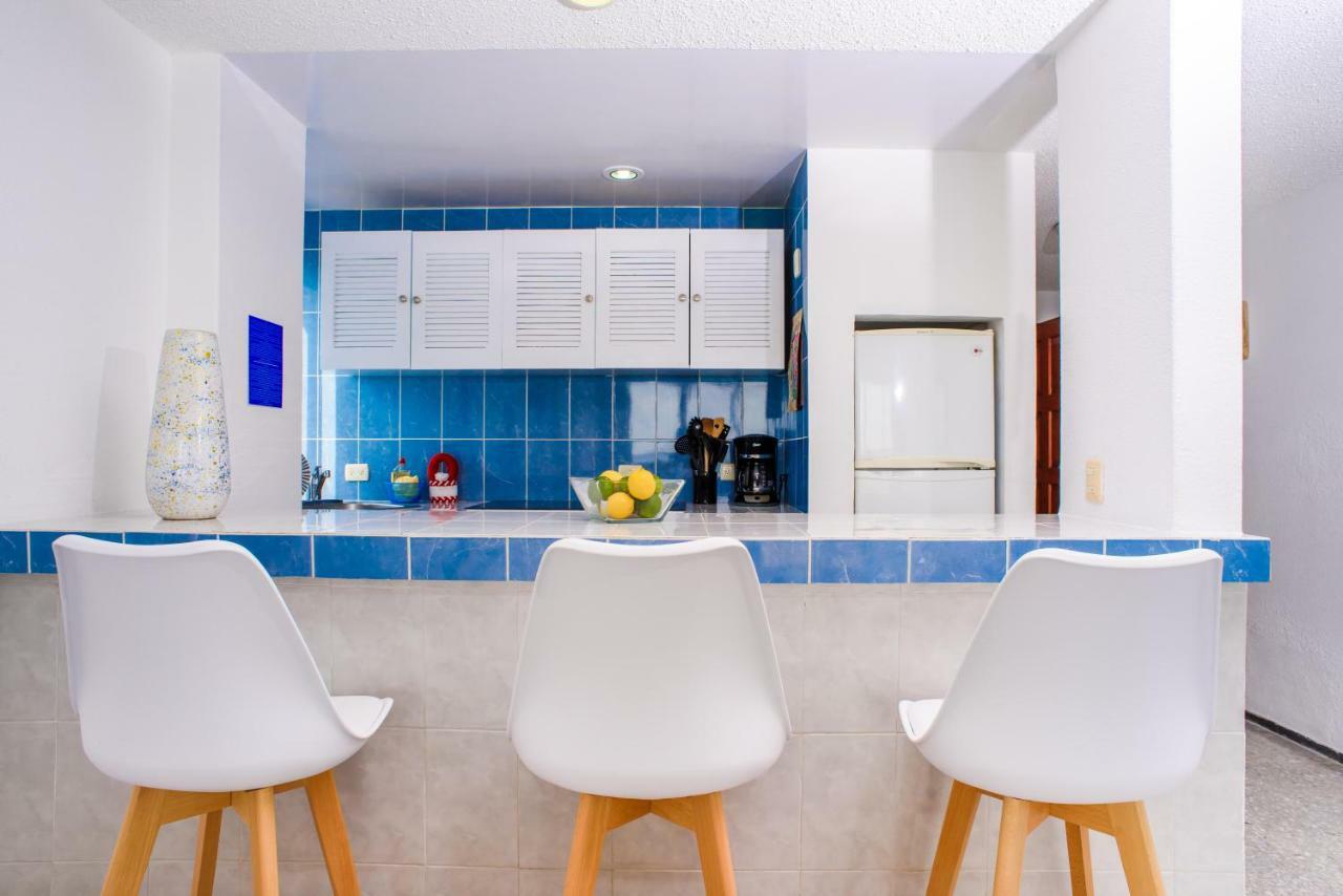 Apartahotel Stunning! 2 Bdrm Beach/oceanfront On Beach - Zone