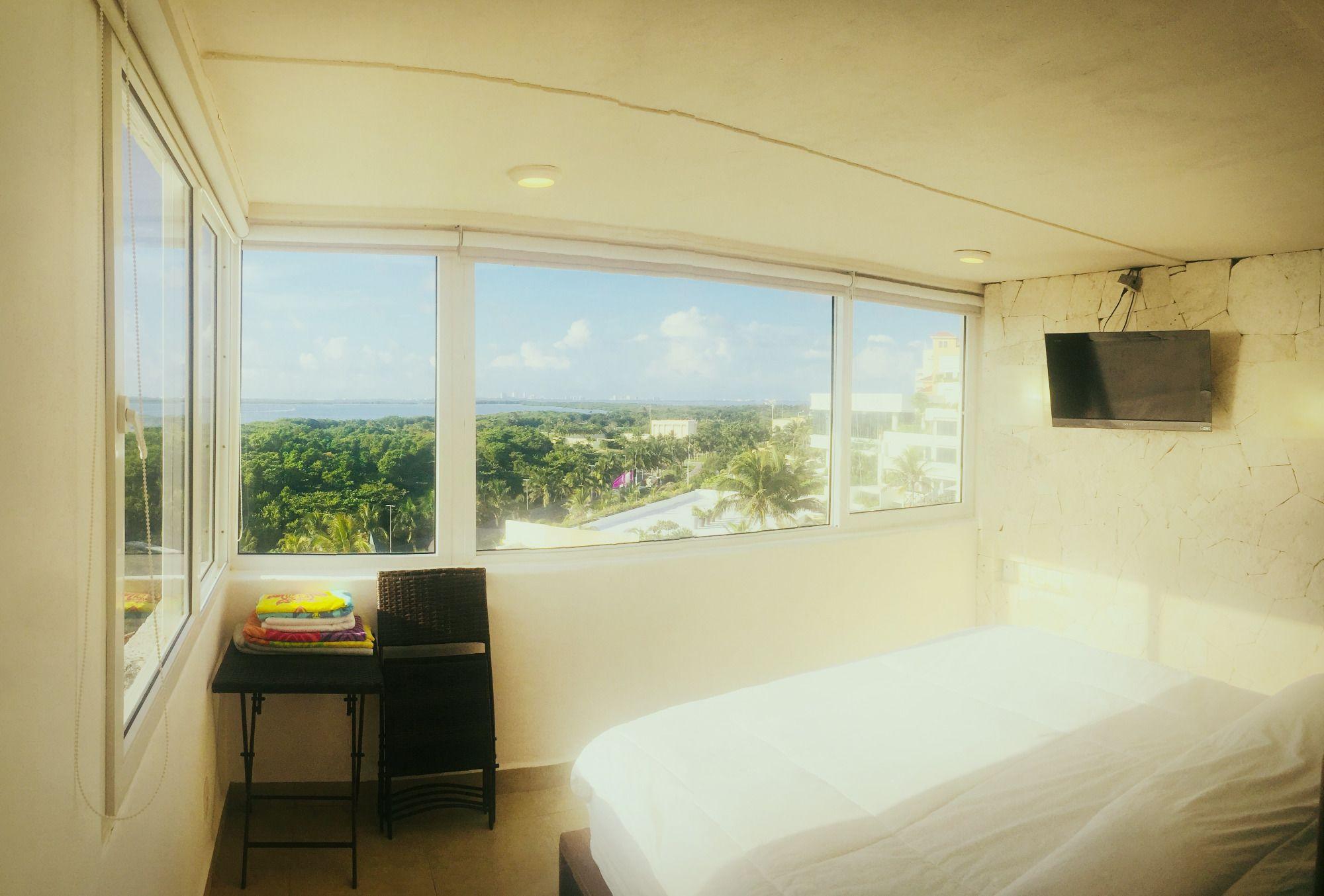 Rodero By Solymar Front In Zone Apartahotel 4*