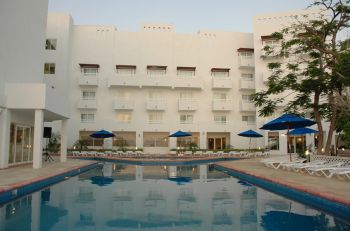 Hotel Comfort Aeropuerto 4*
